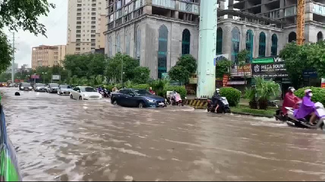 Hà Nội phố hóa sông