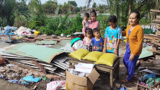 Lốc xoáy tại Kiên Giang